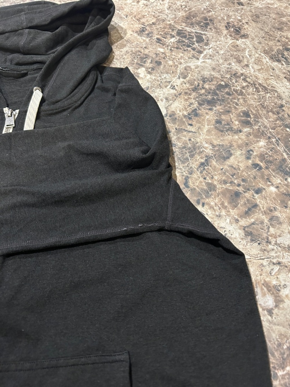 Vuori Halo Performance Hoodie 2.0 Black Large - Picture 8 of 8